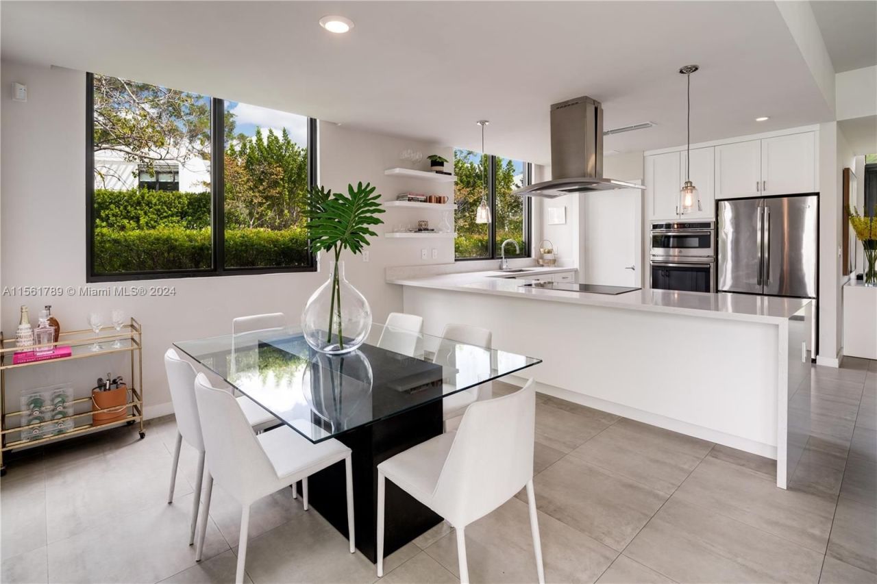 Дом в Майами, США, 200 м² - фото 5