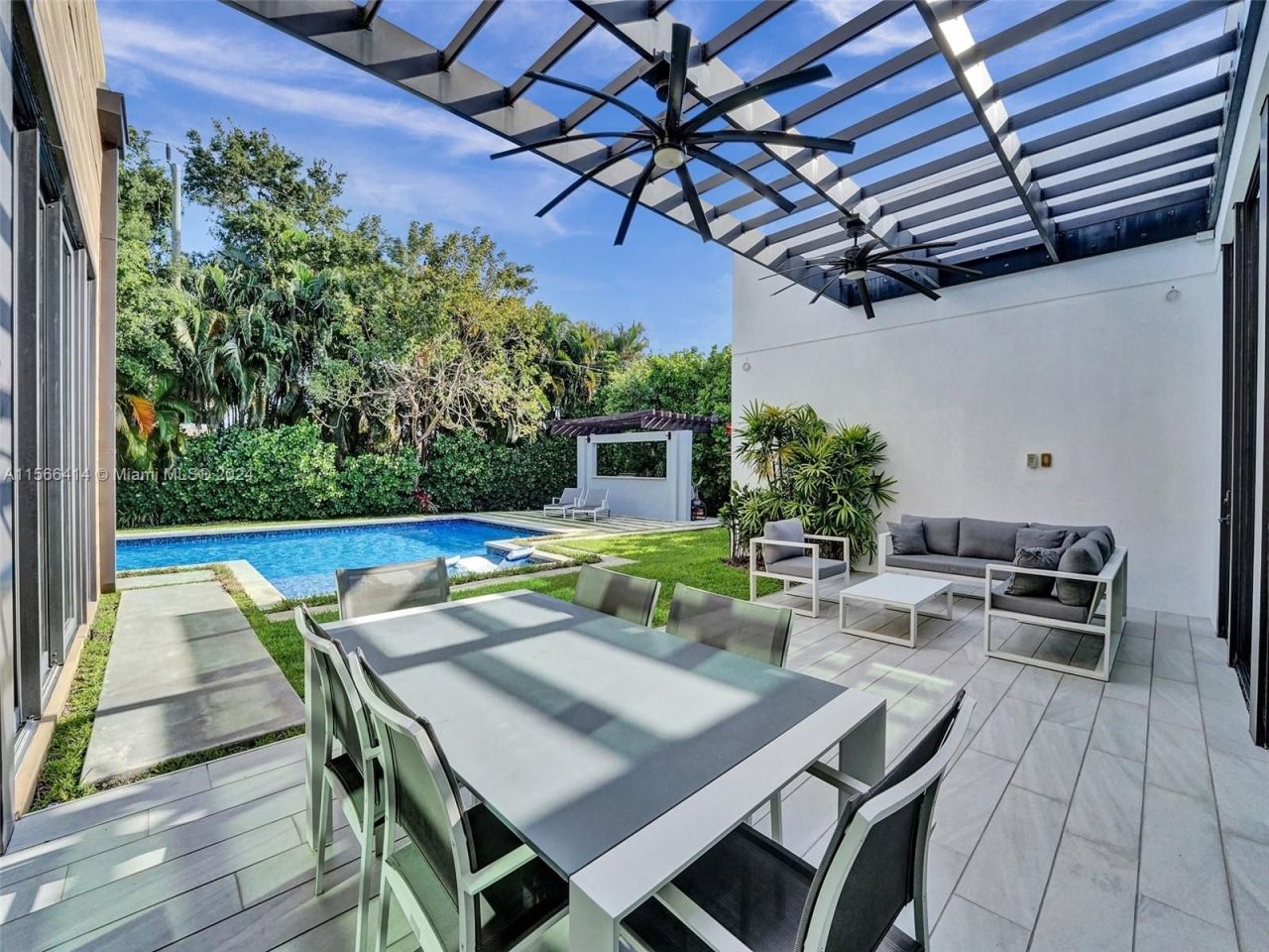 Вилла в Майами, США, 340 м² - фото 18