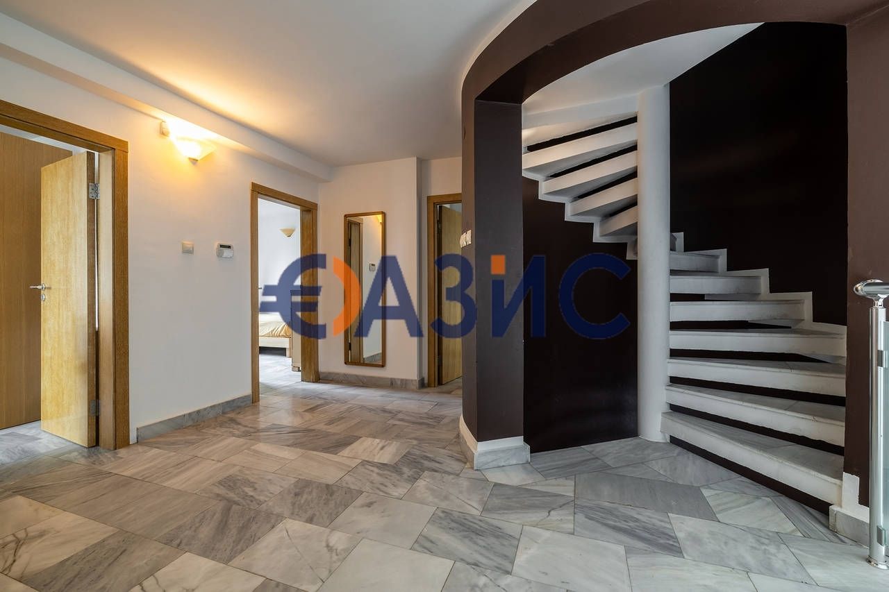 Дом в Кошарице, Болгария, 407.7 м² - фото 17