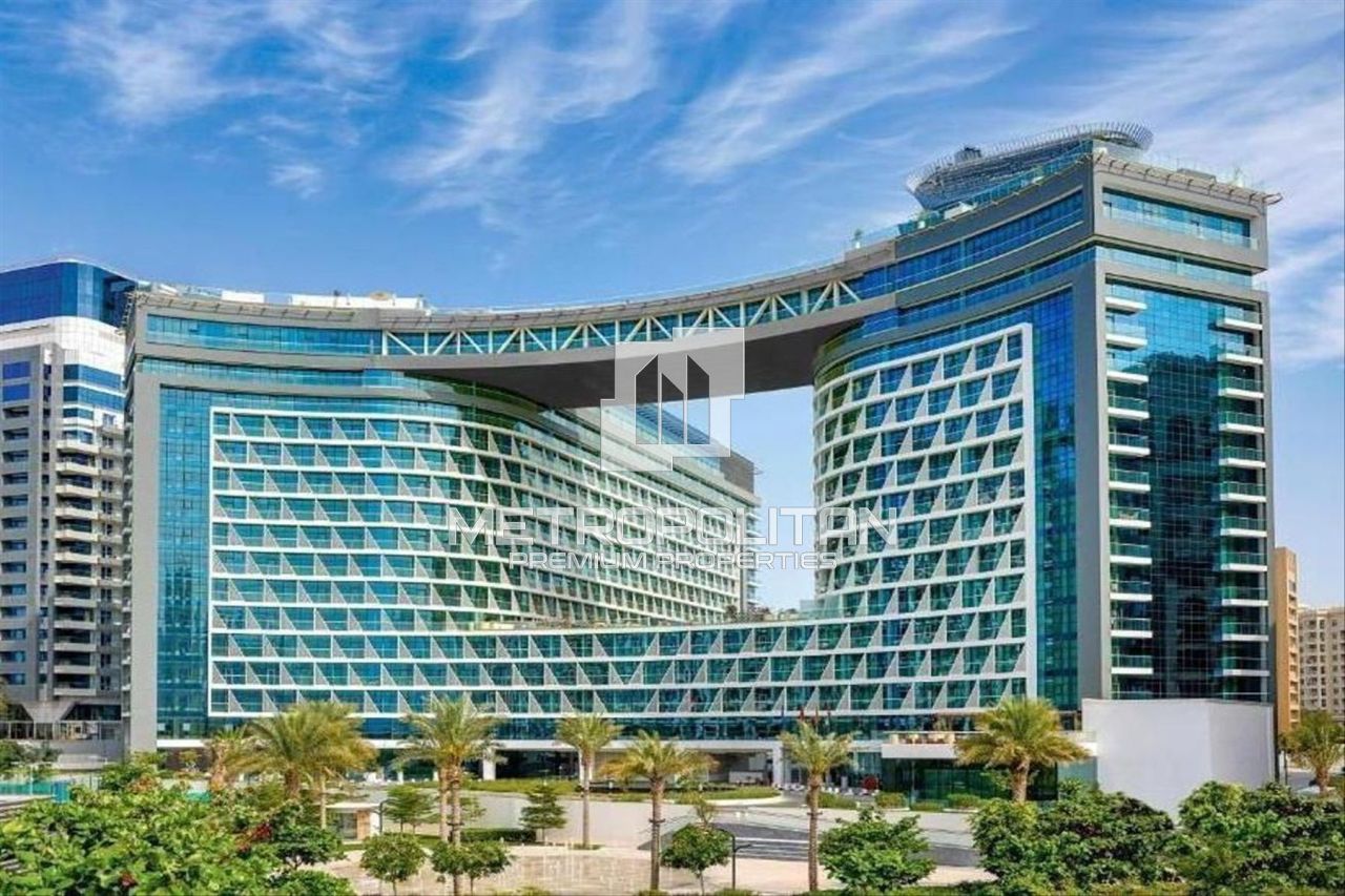 Отель, гостиница в Дубае, ОАЭ, 71 м2 - фото 1