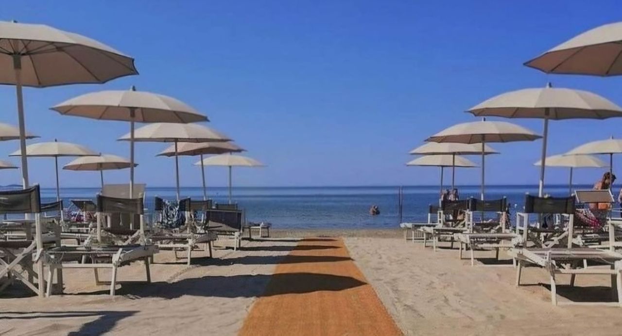 Кафе, ресторан в Форте деи Марми, Италия, 470 м² - фото 18