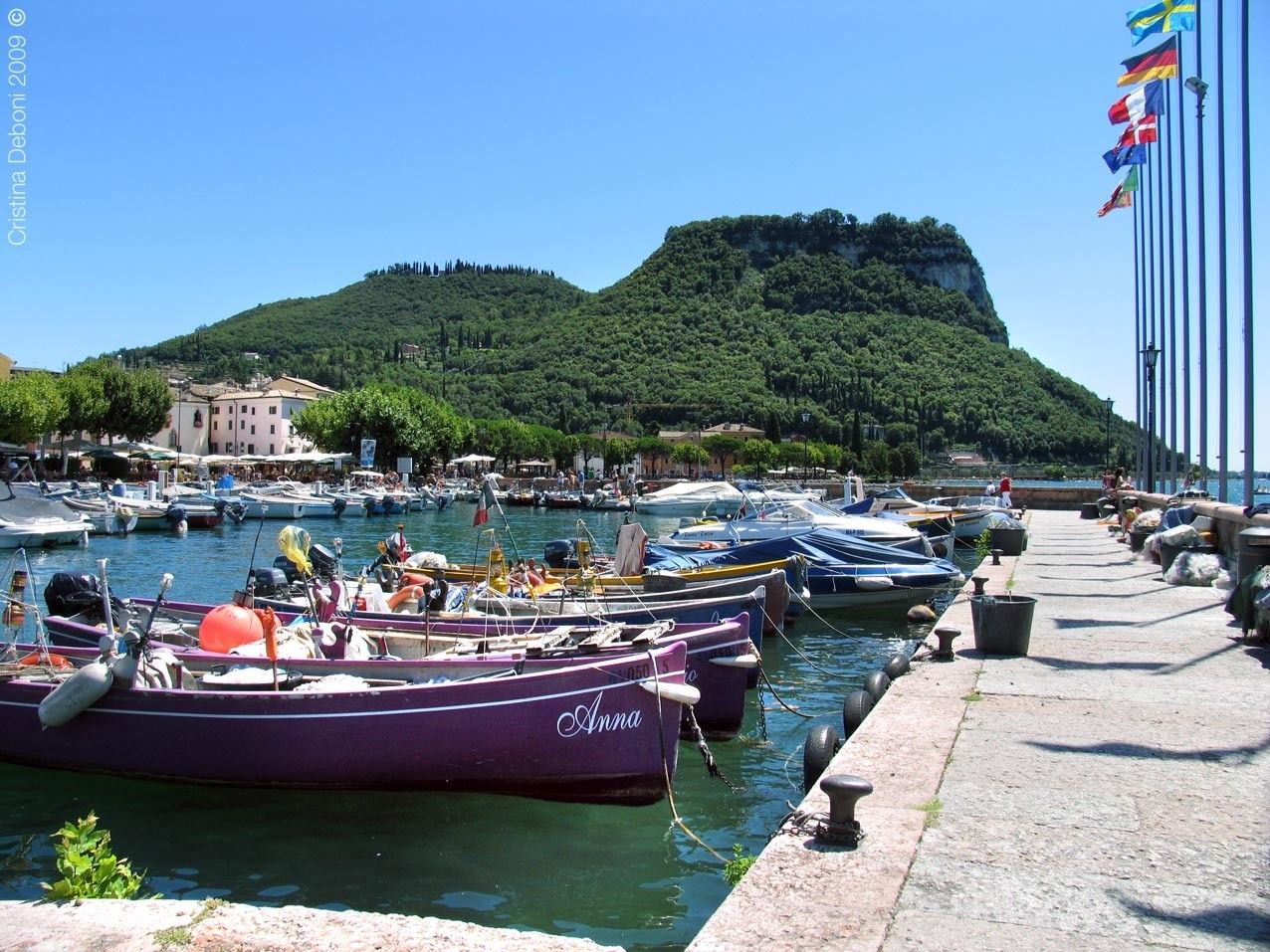 Вилла у озера Гарда, Италия, 320 м² - фото 3