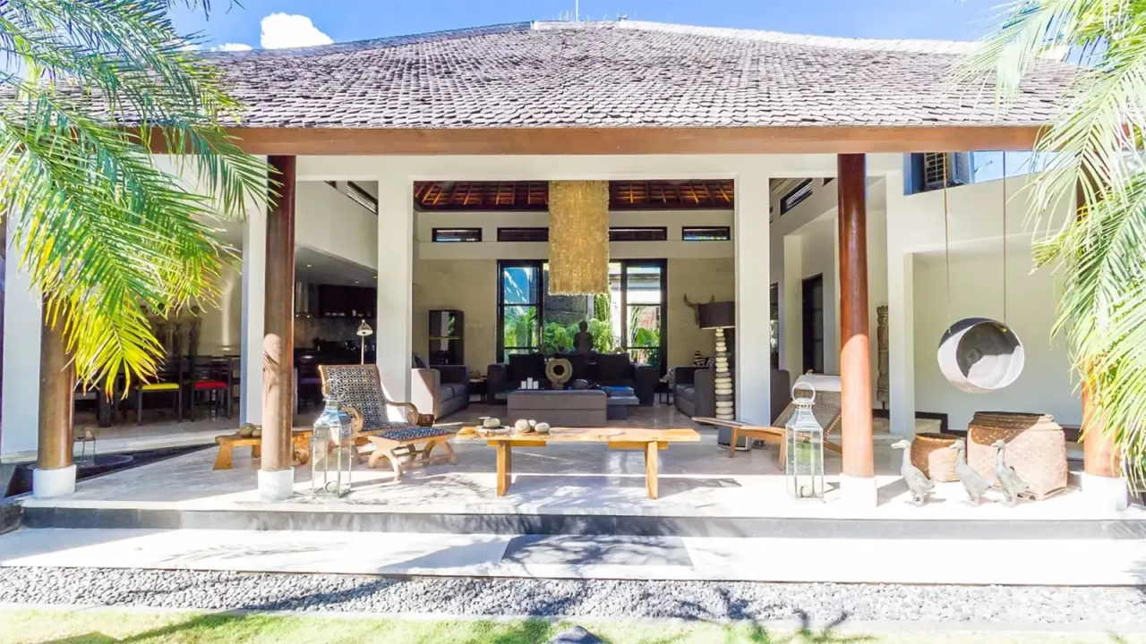 Дом в Керобокане, Индонезия, 495 м2 - фото 1