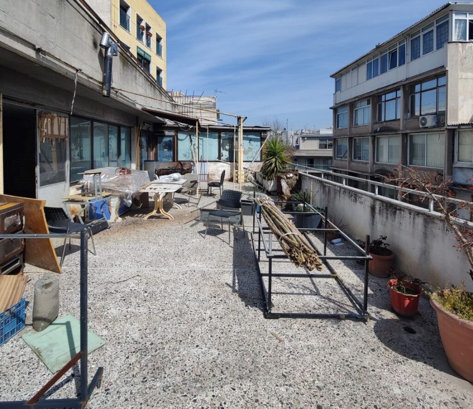 Коммерческая недвижимость в Салониках, Греция, 307 м2 - фото 1