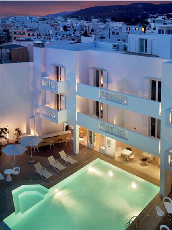 Отель, гостиница на Тиносе, Греция, 2 000 м2 - фото 1