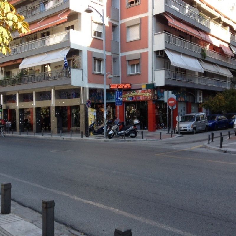 Коммерческая недвижимость в Салониках, Греция, 660 м2 - фото 1