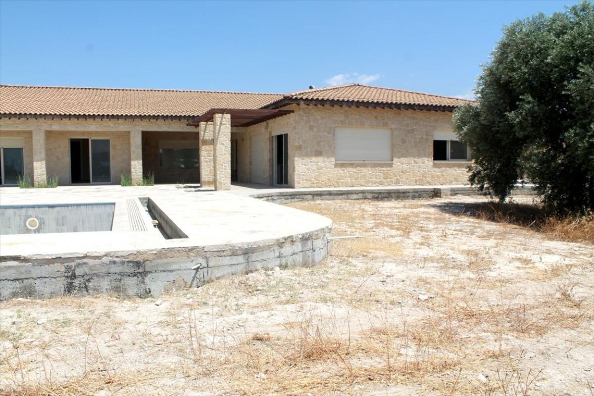 Дом в Лимасоле, Кипр, 500 м2 - фото 1