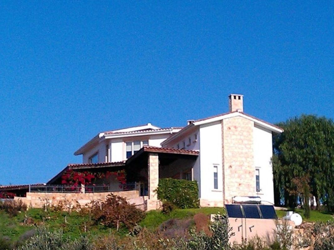 Дом в Пафосе, Кипр, 450 м2 - фото 1