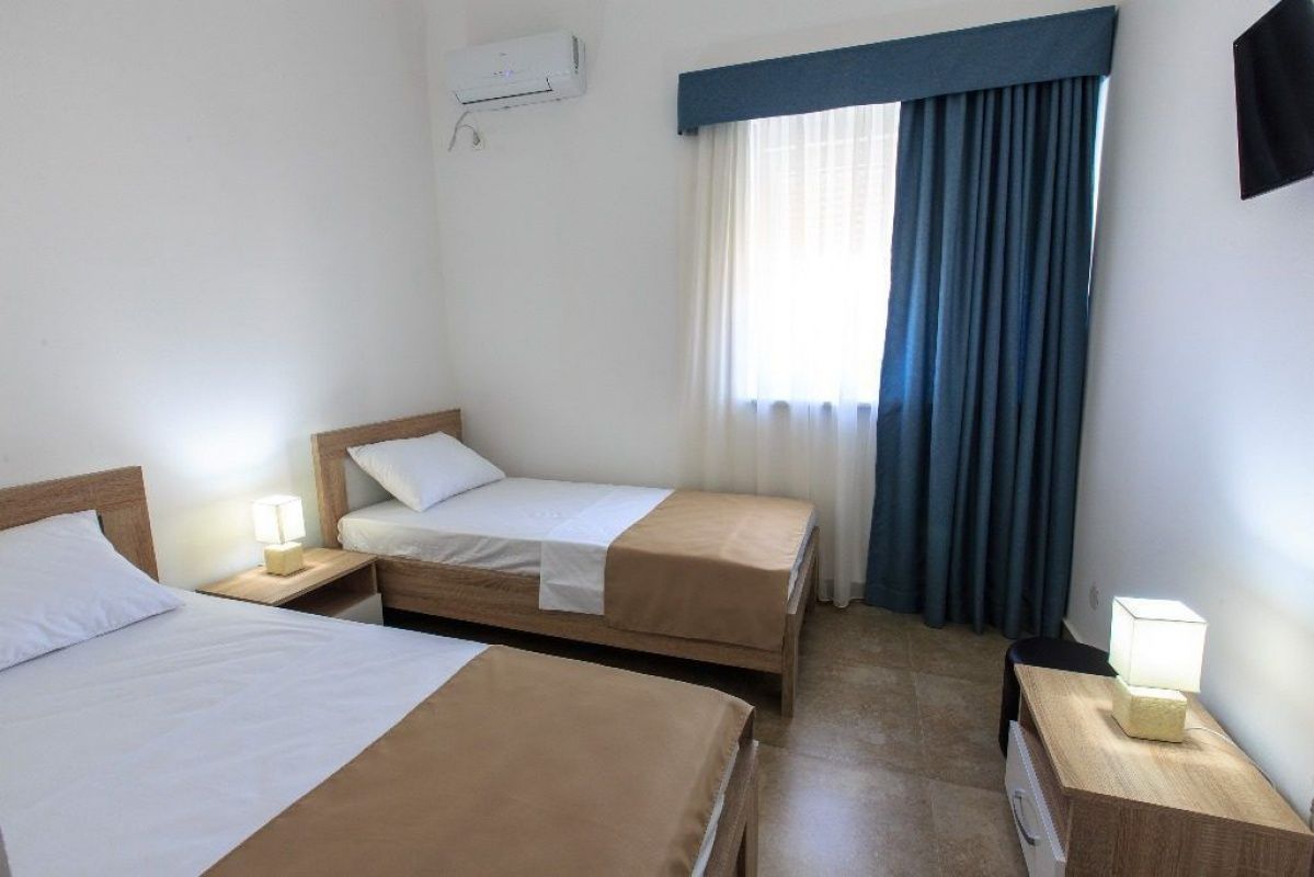 Отель, гостиница в Сутоморе, Черногория, 399 м2 - фото 1