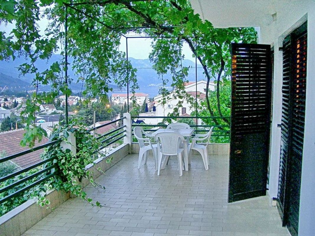 Отель, гостиница в Будве, Черногория, 215 м2 - фото 1
