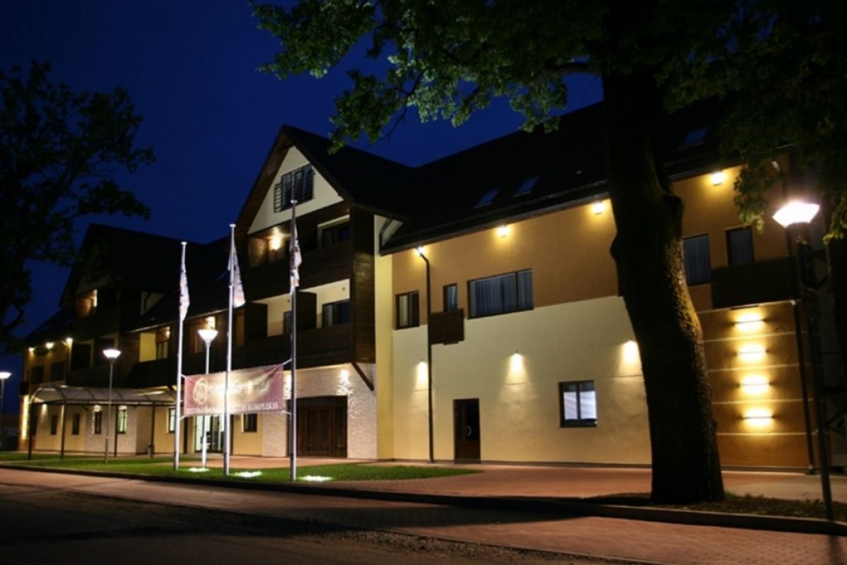 Отель, гостиница в Рижском крае, Латвия, 2 479 м2 - фото 1