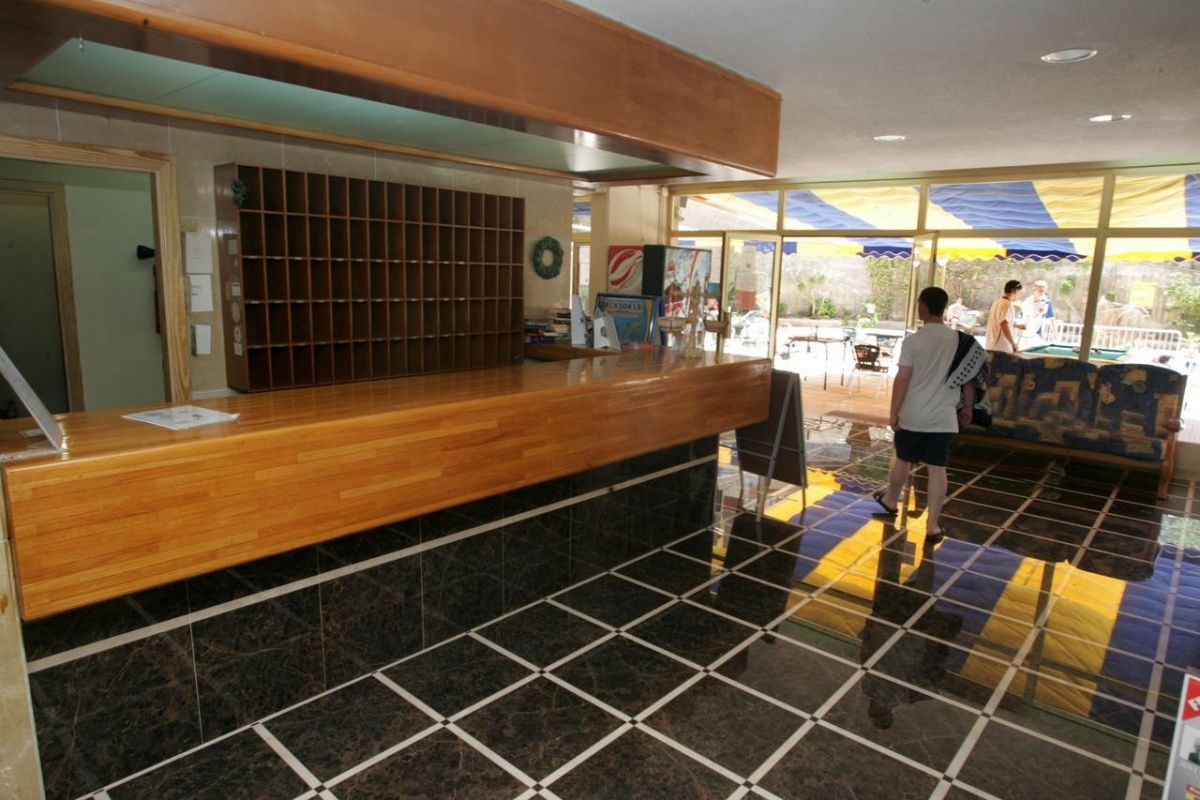 Отель, гостиница на Коста-Бланка, Испания - фото 1