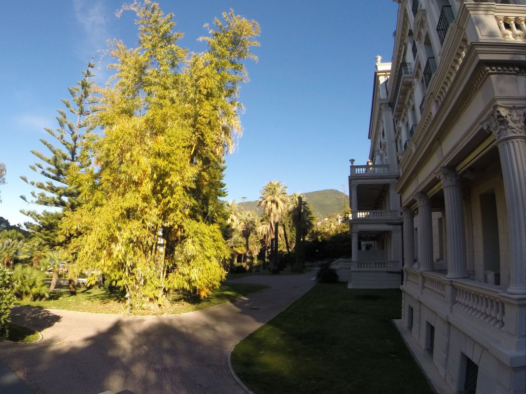 Квартира в Оспедалетти, Италия, 184 м² - фото 2