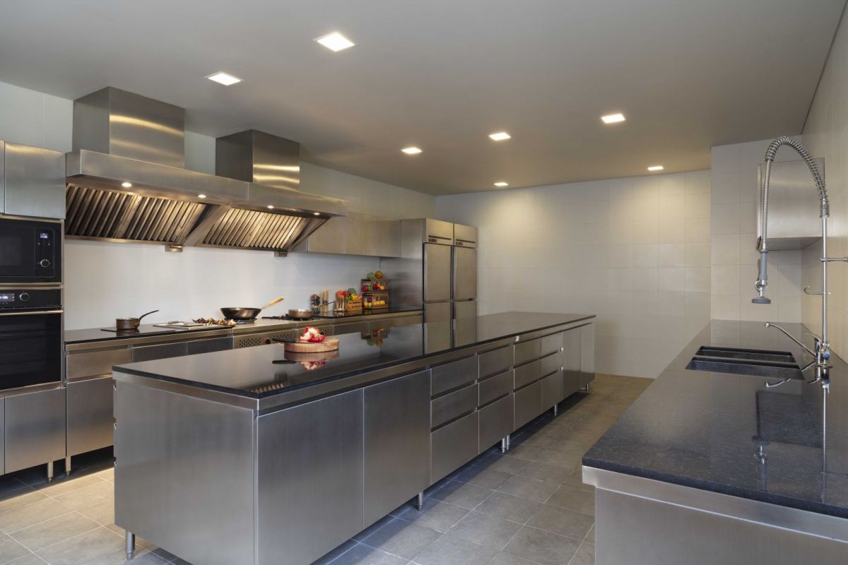 Дом на Пхукете, Таиланд, 3 215 м² - фото 2