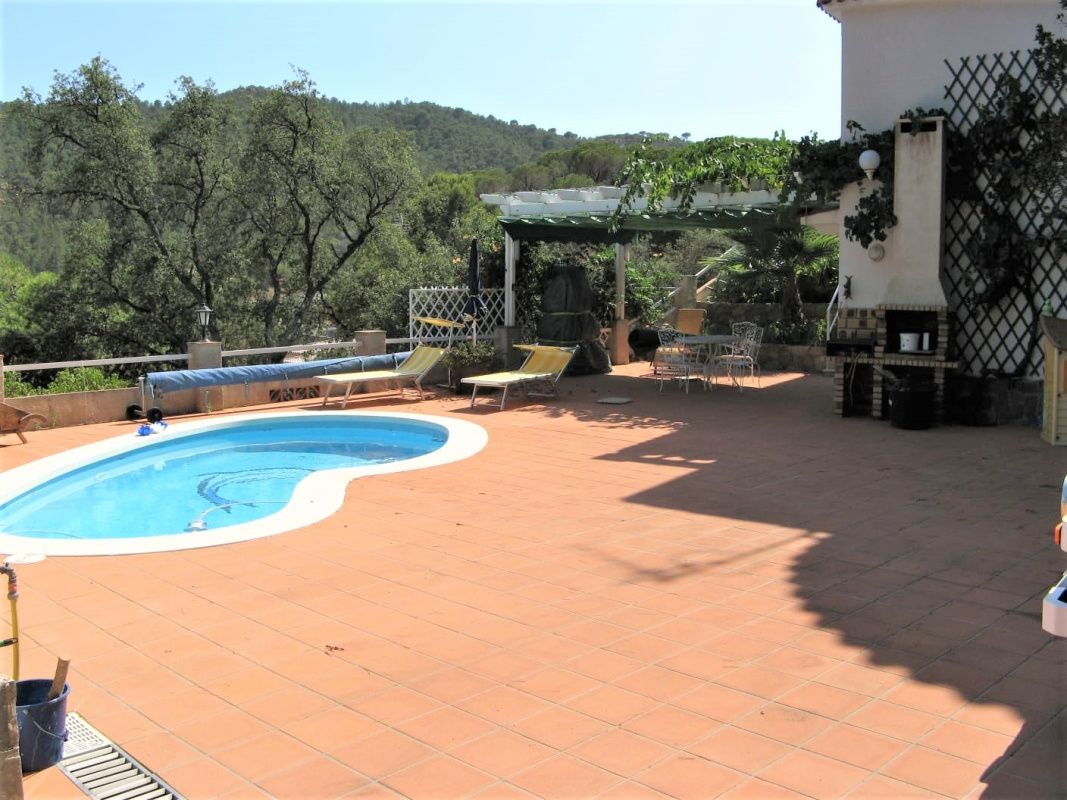 Дом в Жироне, Испания, 272 м² - фото 2