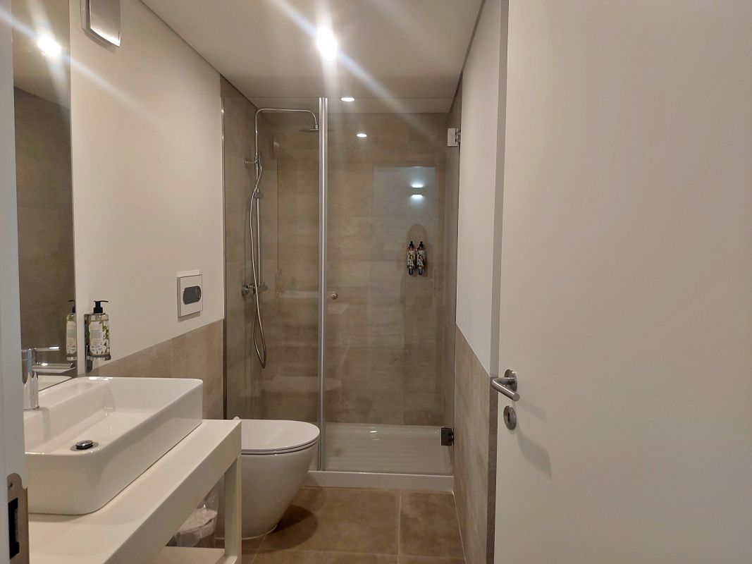 Квартира в Вила-Нова-ди-Гая, Португалия, 77 м² - фото 2