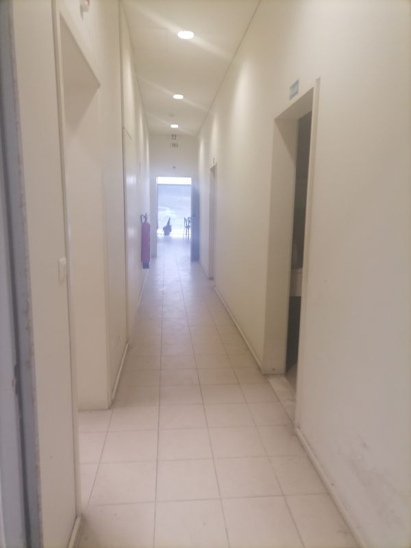 Производство в Калдаш-да-Раинья, Португалия, 1 390 м² - фото 2