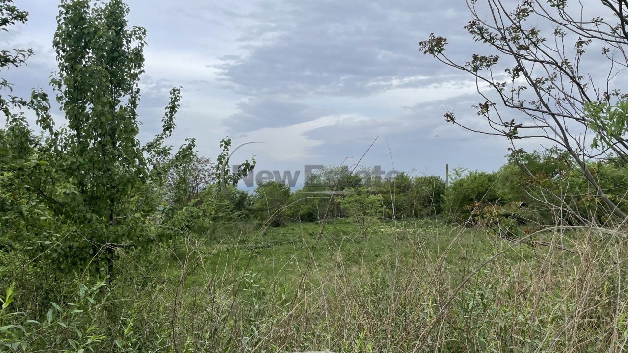 Земля в Аврене, Болгария, 1 646 м² - фото 3