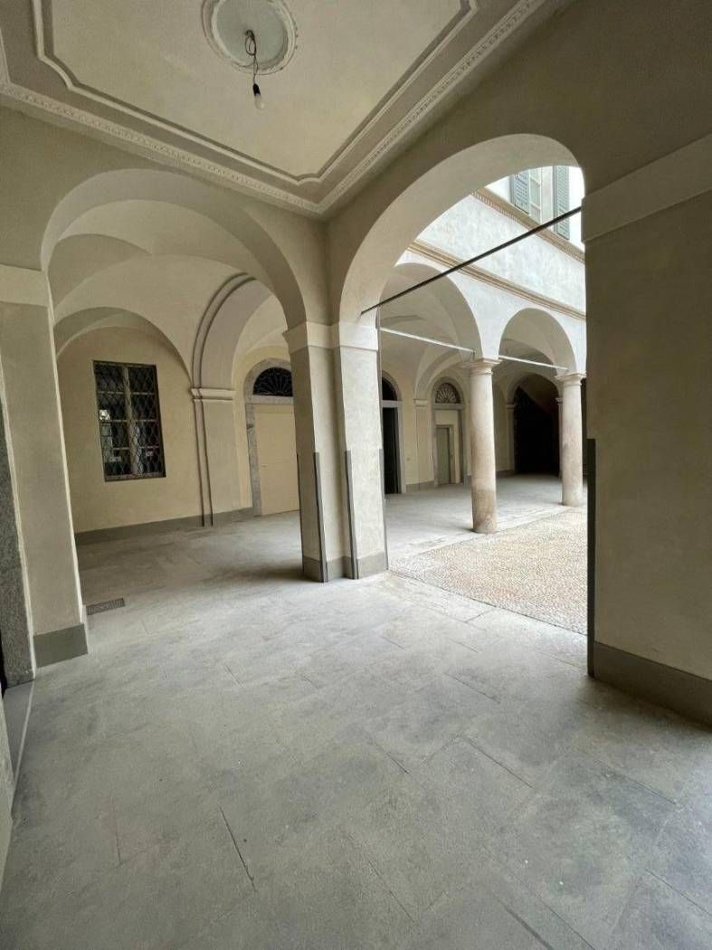 Апартаменты в Комо, Италия, 117 м² - фото 11