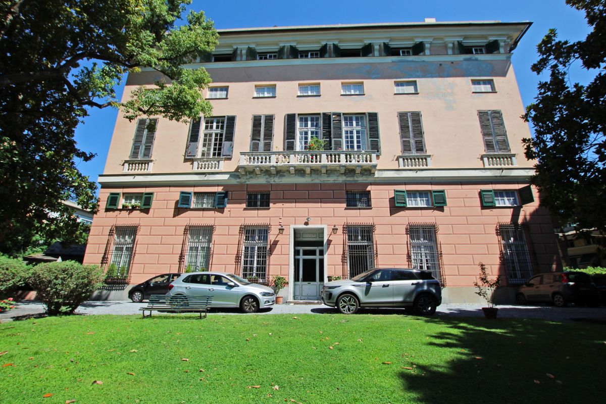 Квартира в Генуе, Италия, 200 м² - фото 4