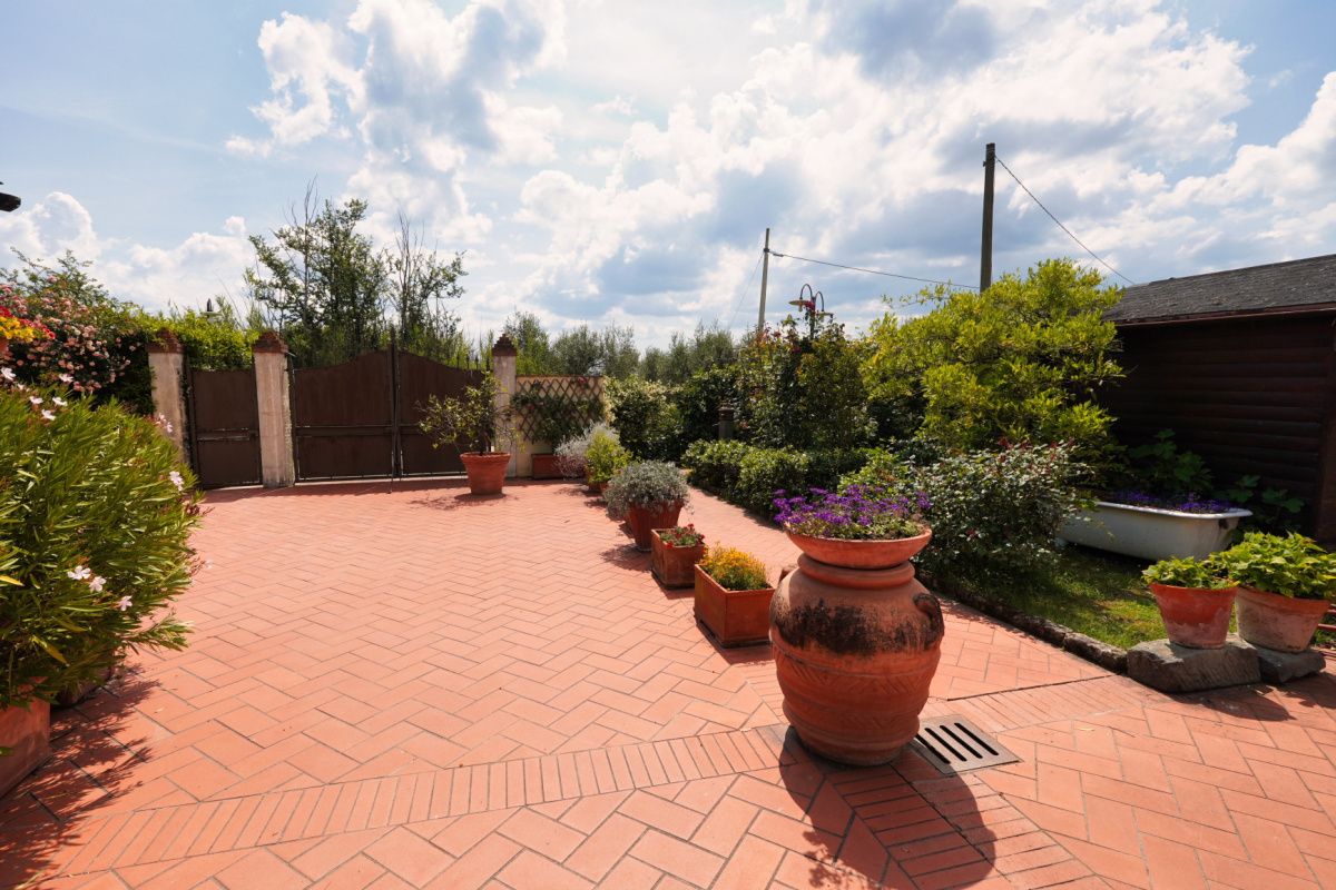 Дом в Кастельфьорентино, Италия, 840 м² - фото 6