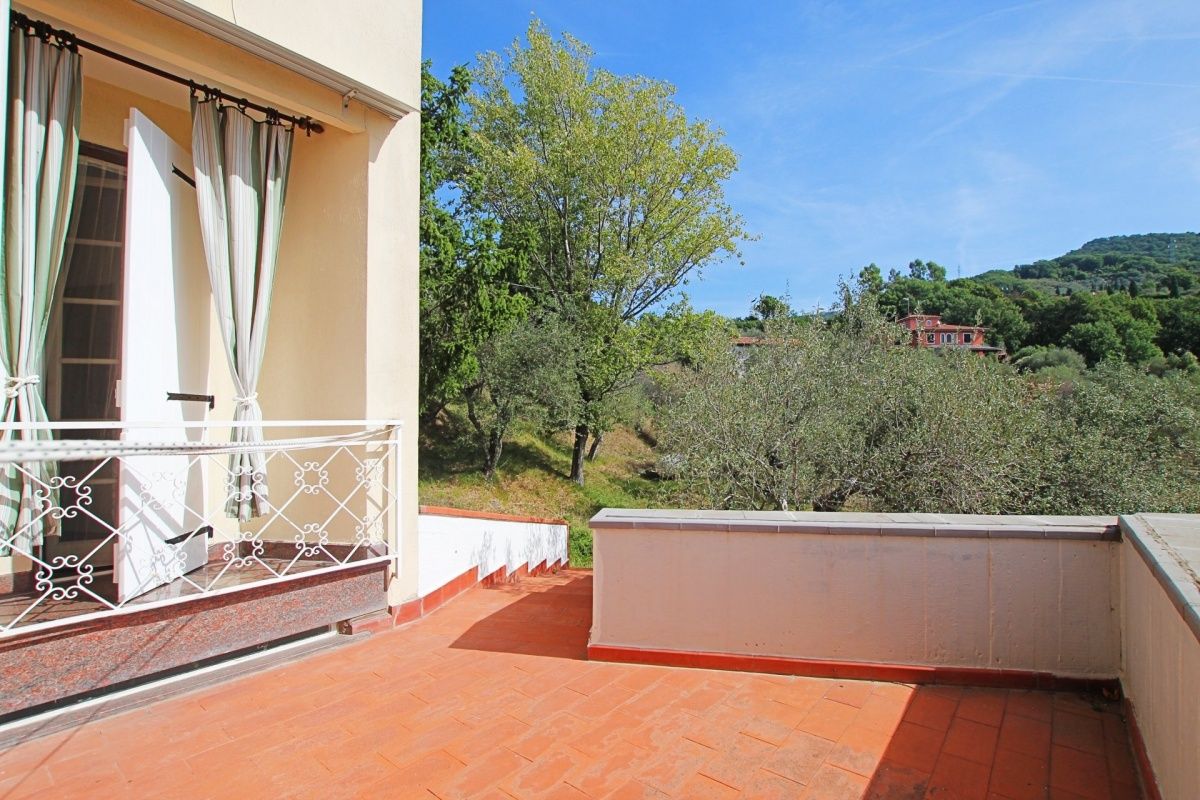 Дом в Специи, Италия, 570 м² - фото 7