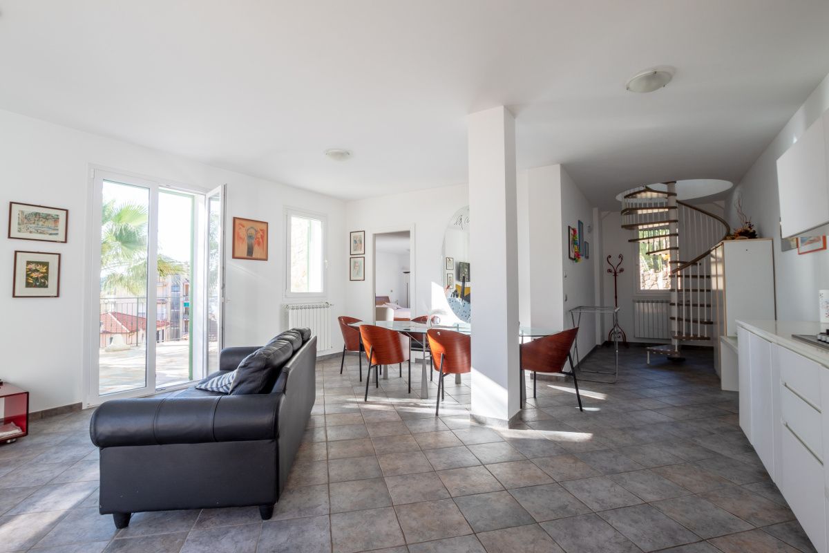 Дом в Бордигере, Италия, 200 м² - фото 8