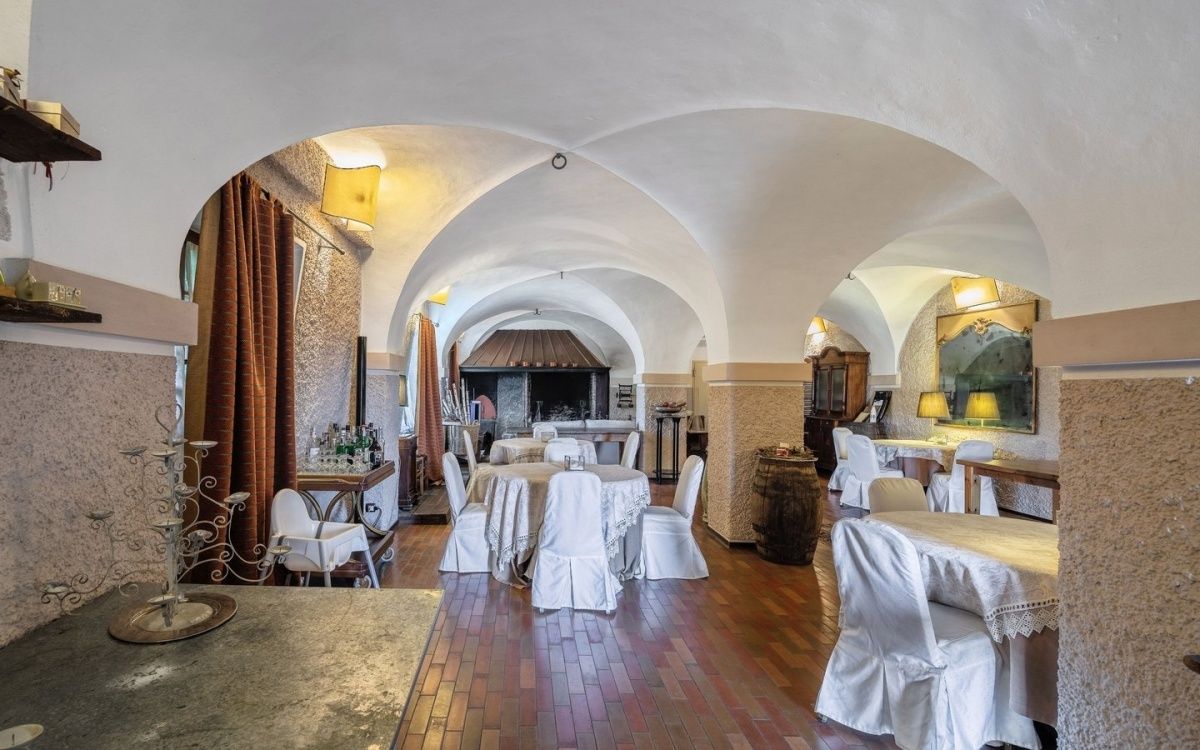 Поместье в Алессандрии, Италия, 1 700 м² - фото 9