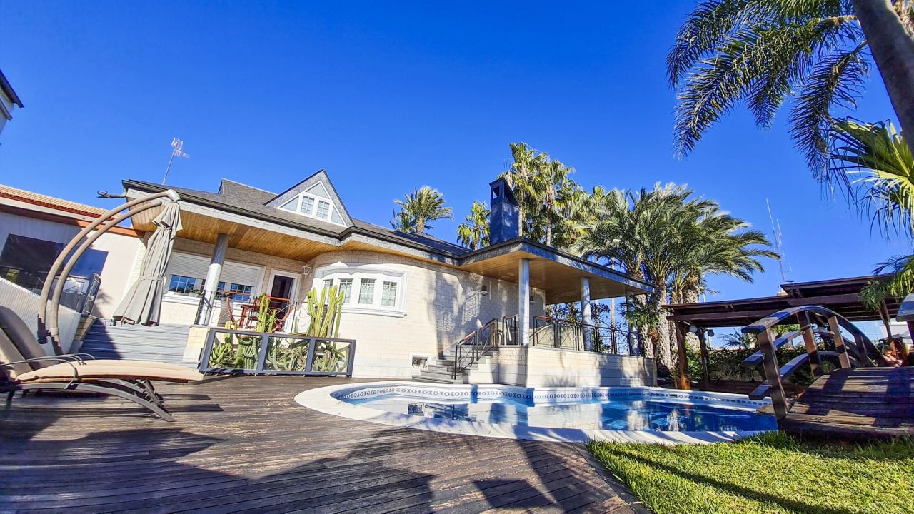 Вилла в Сан-Педро-дель-Пинатаре, Испания, 780 м² - фото 2