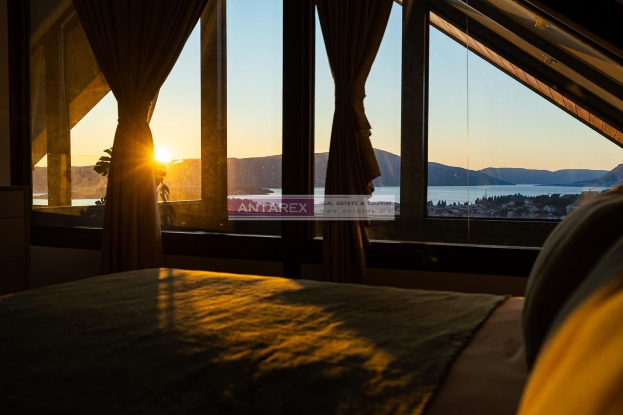 Вилла в Тивате, Черногория, 208 м² - фото 16