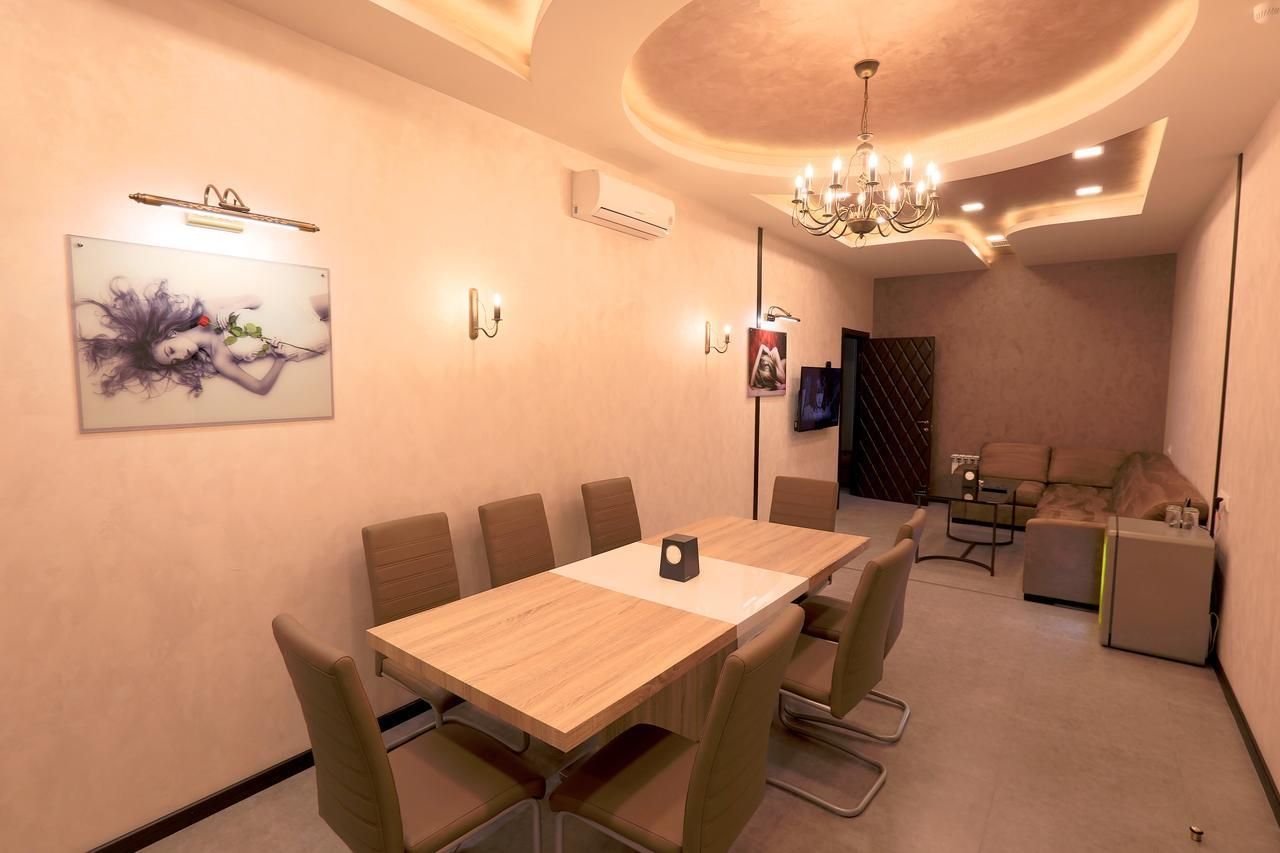 Отель, гостиница Г. Ереван, Армения, 1 545 м² - фото 6