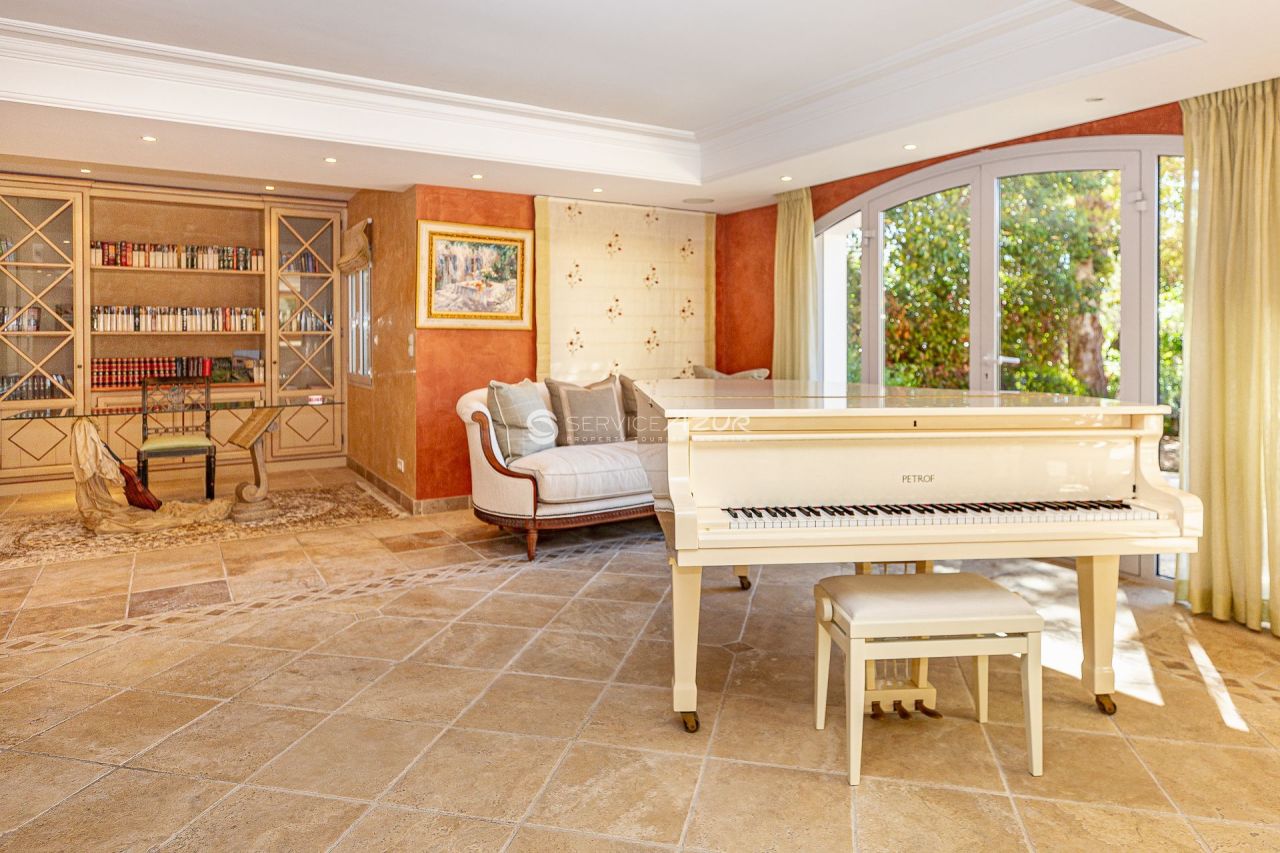 Вилла в Антибе, Франция, 500 м² - фото 8