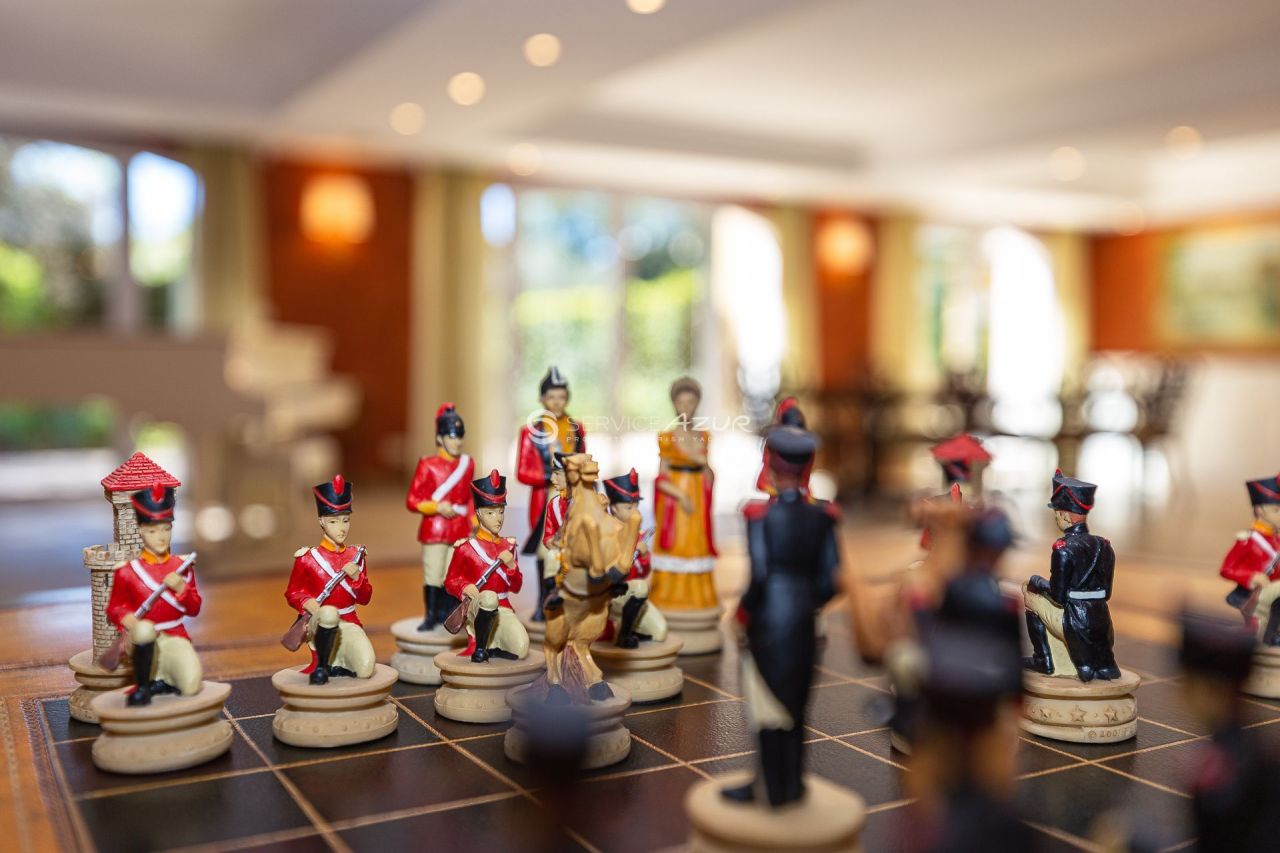 Вилла в Антибе, Франция, 500 м² - фото 13