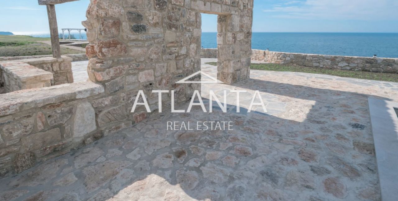 Отель, гостиница в Добриче, Болгария, 2 600 м² - фото 8