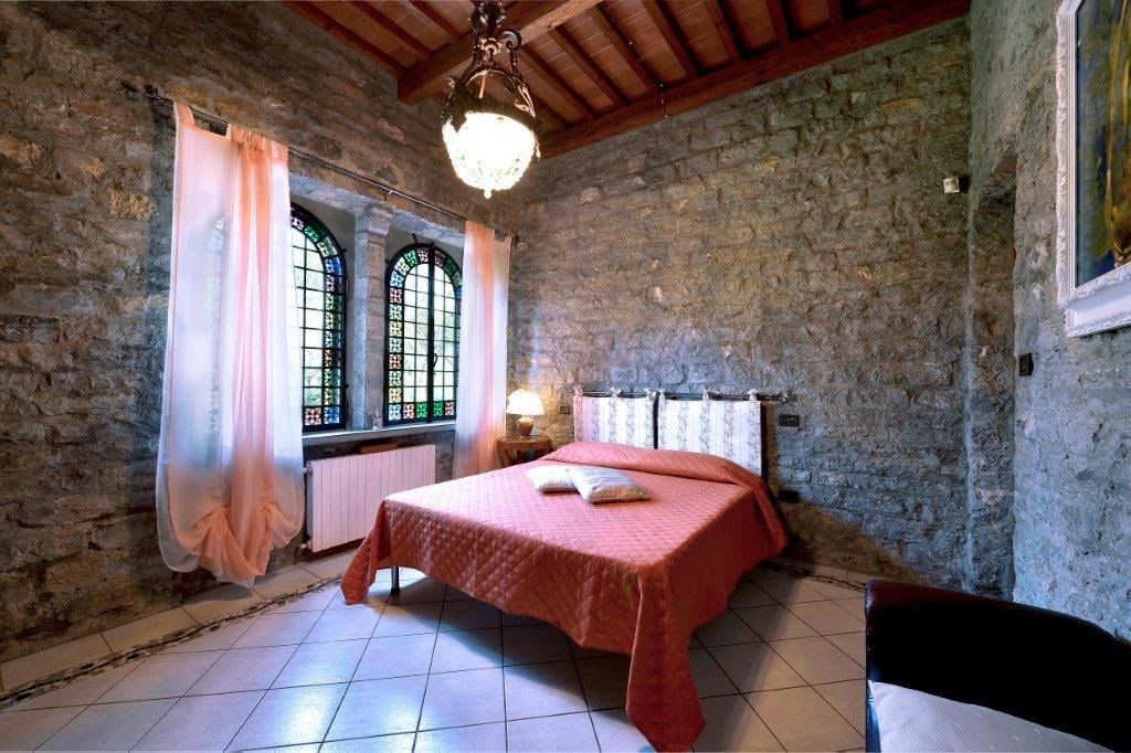 Вилла в Камайоре, Италия, 350 м² - фото 10