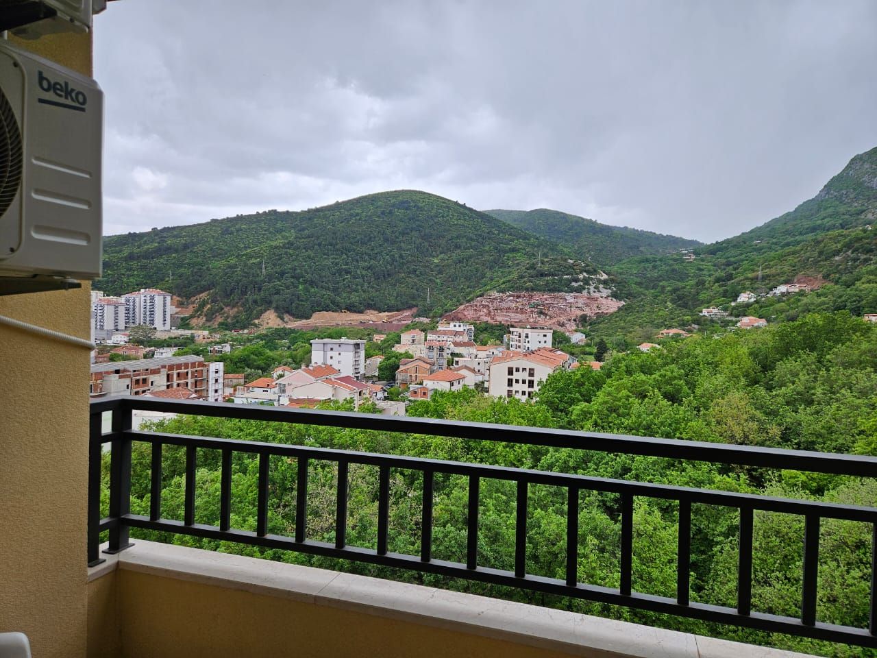 Квартира в Будве, Черногория, 38 м² - фото 2