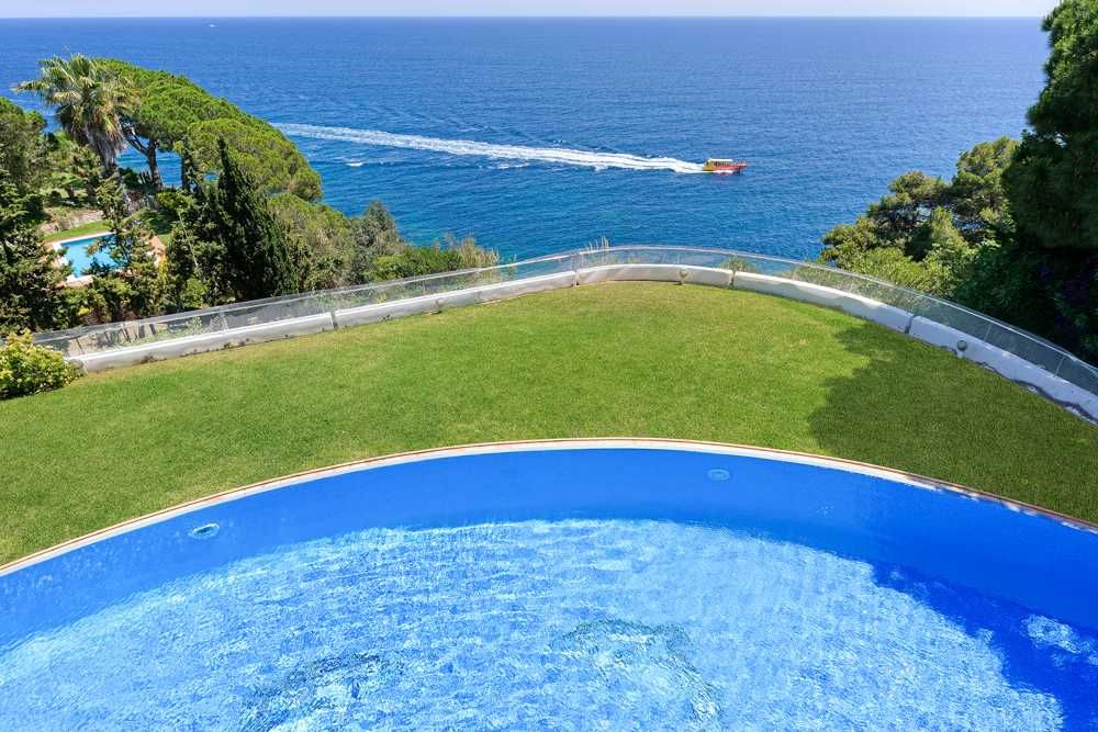 Вилла на Льорет-де-Мар, Испания, 300 м² - фото 4