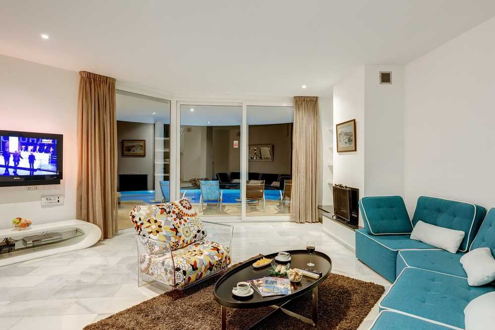 Вилла на Льорет-де-Мар, Испания, 300 м² - фото 8