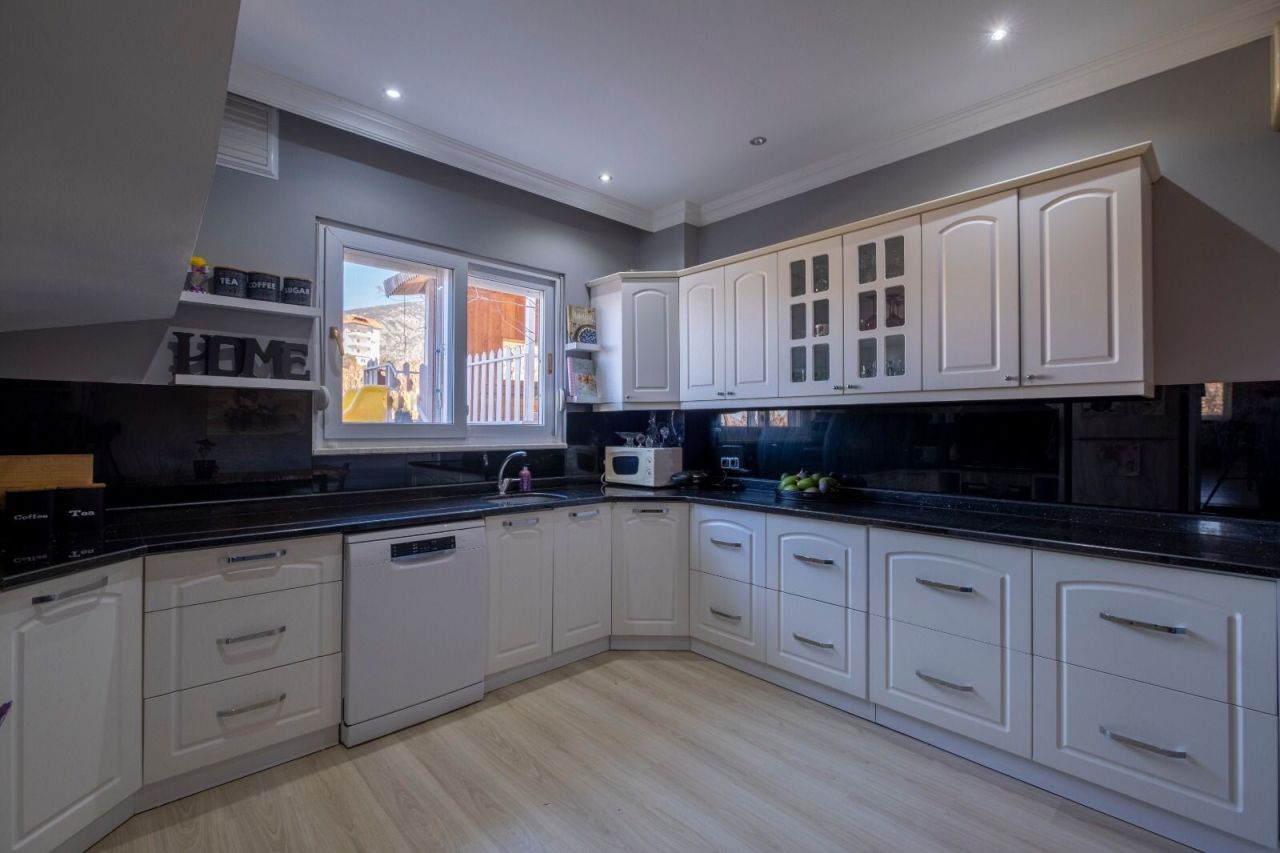 Вилла в Алании, Турция, 270 м² - фото 6