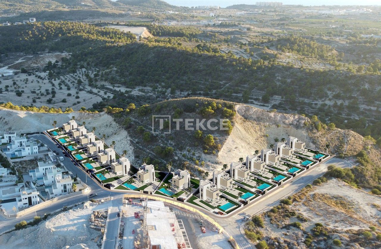 Вилла в Финестрате, Испания, 330 м² - фото 15