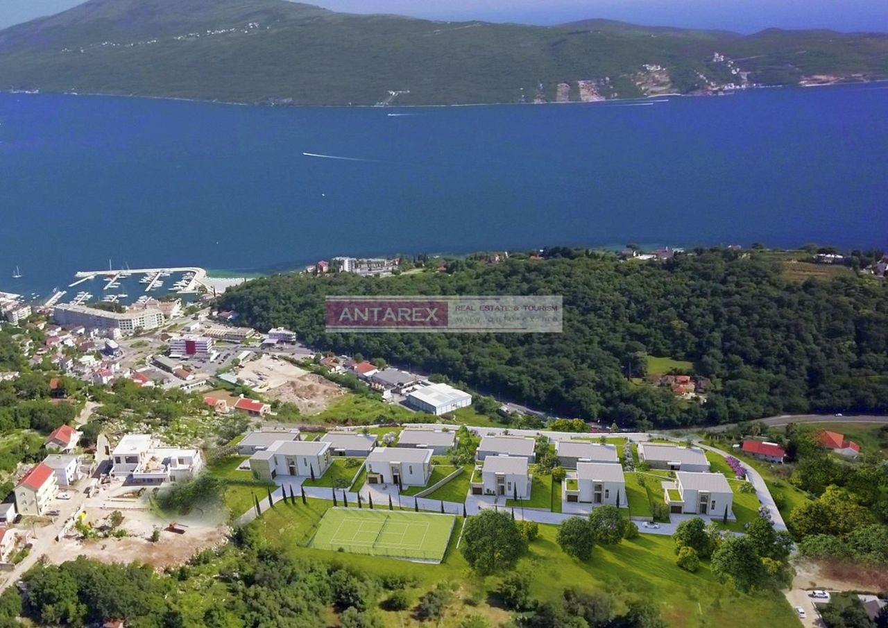 Вилла в Херцег-Нови, Черногория, 950 сот. - фото 2