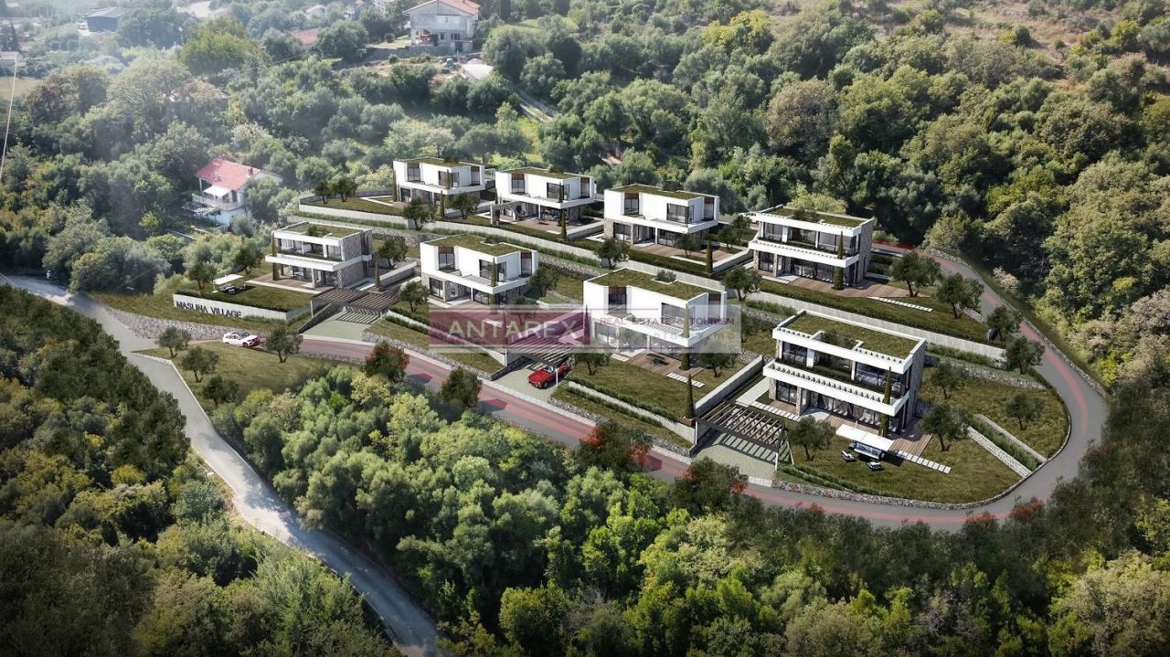 Вилла в Херцег-Нови, Черногория, 140 м² - фото 2