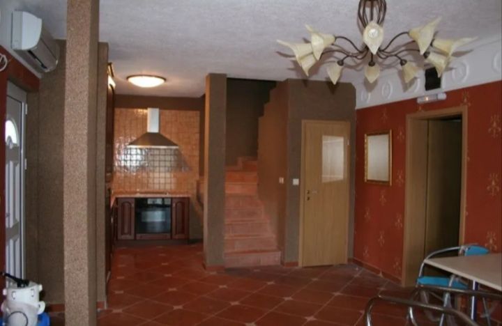 Дом в Тивате, Черногория, 238 м² - фото 5