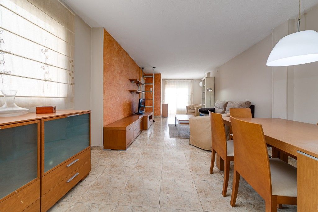 Апартаменты в Торревьехе, Испания, 100 м2 - фото 1