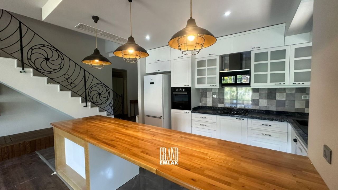 Вилла в Анталии, Турция, 240 м² - фото 6