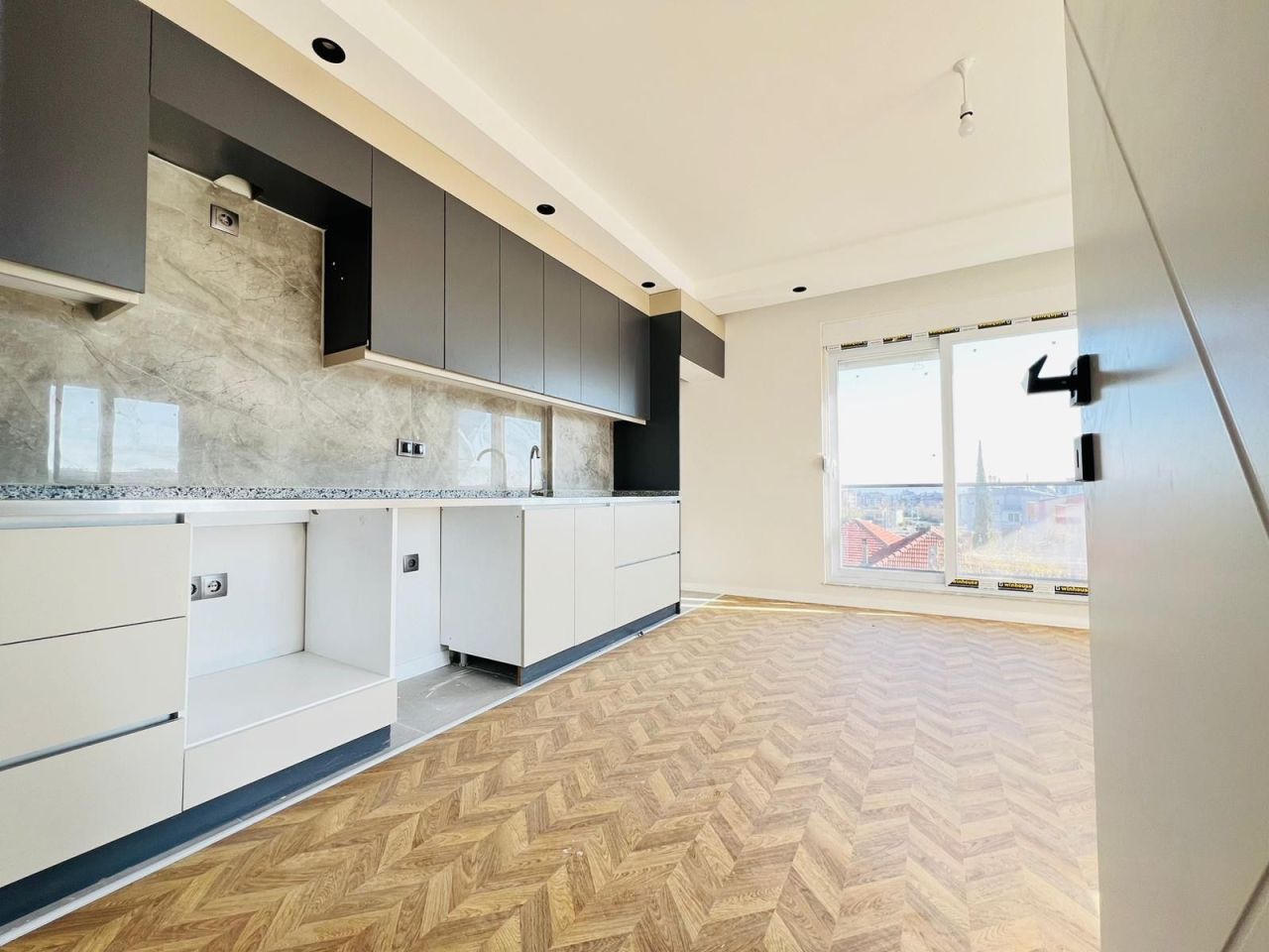 Апартаменты в Анталии, Турция, 60 м² - фото 1