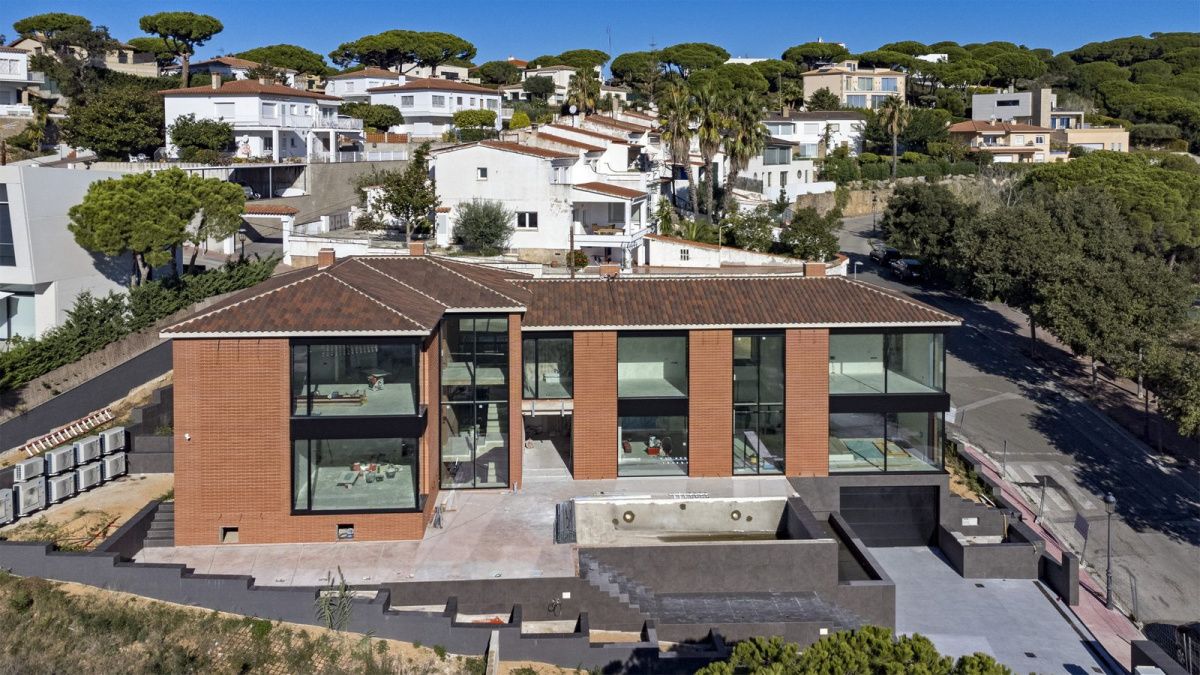 Дом на Коста-Брава, Испания, 642 м² - фото 2
