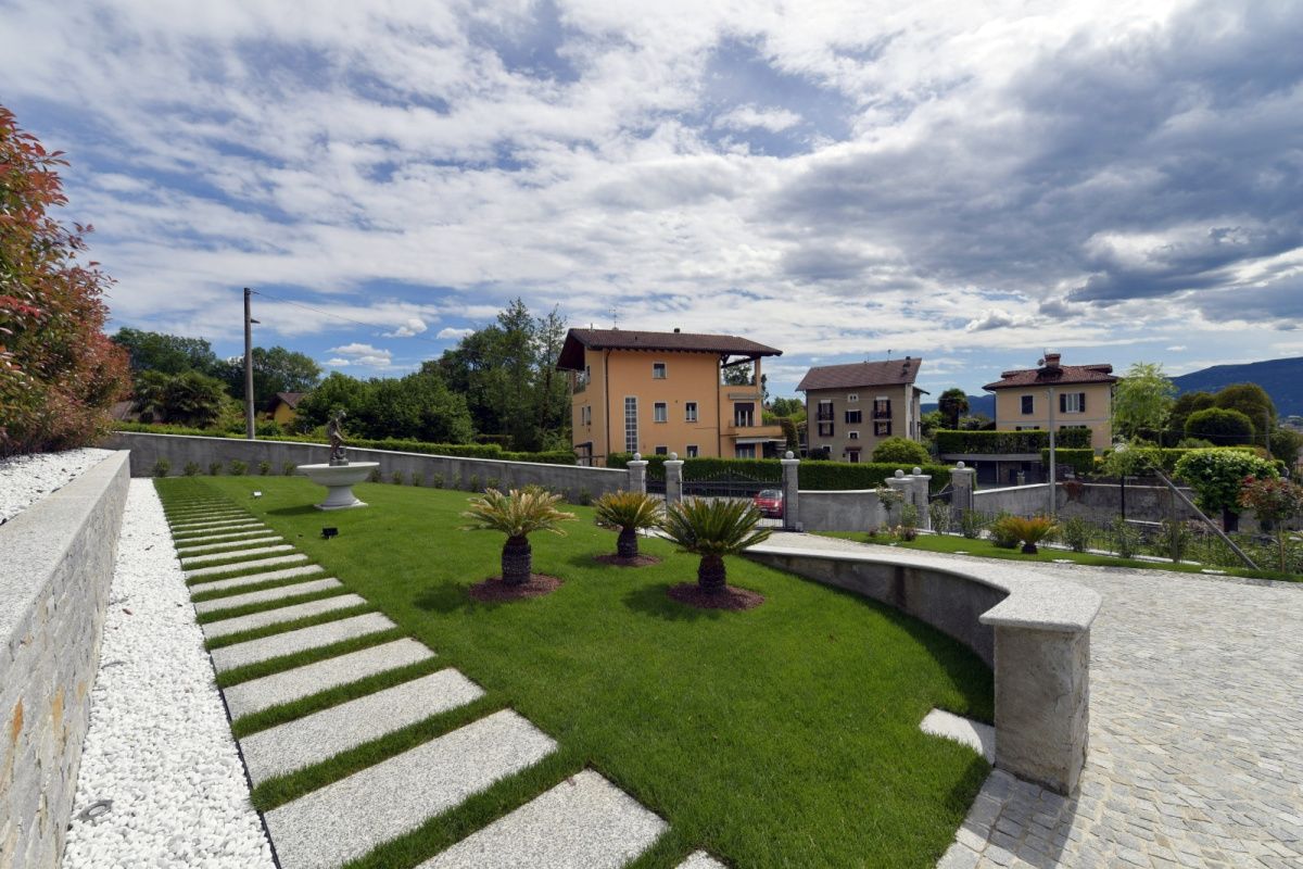 Дом в провинции Вербано-Кузио-Оссола, Италия, 700 м² - фото 3