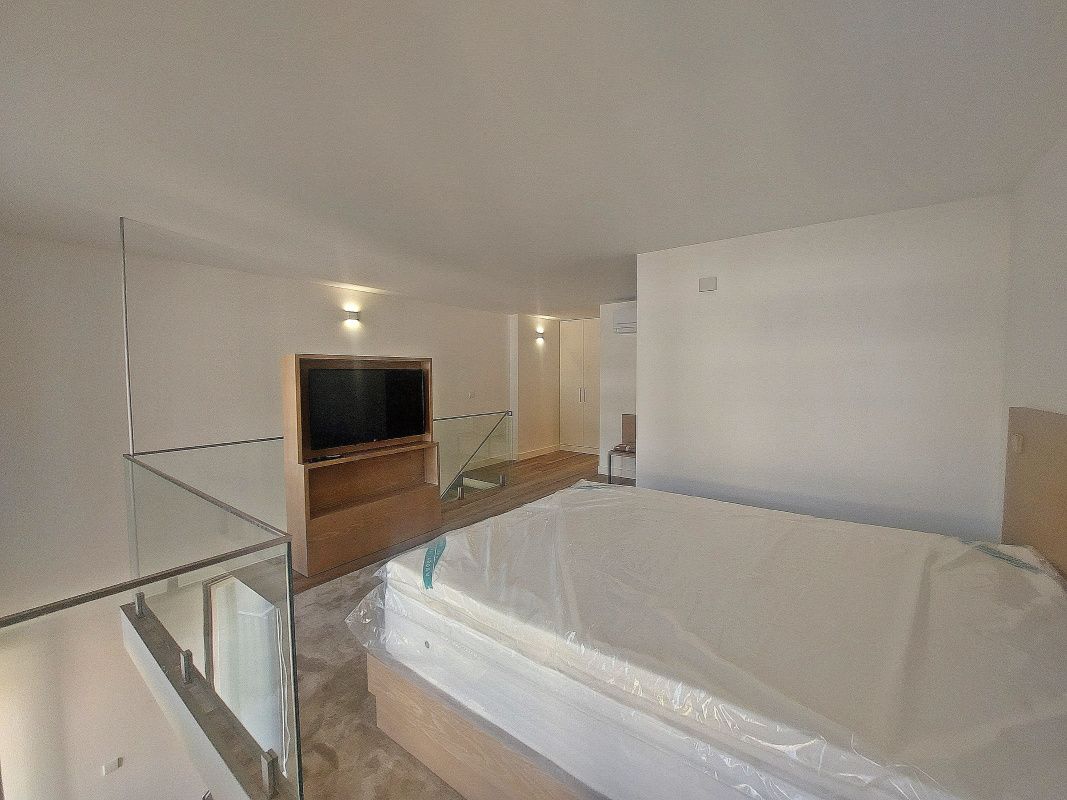 Квартира в Вила-Нова-ди-Гая, Португалия, 65 м² - фото 3