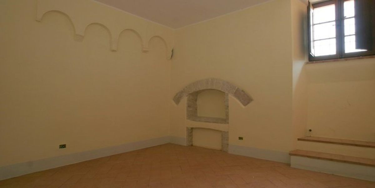 Дом в Анконе, Италия, 2 400 м² - фото 4